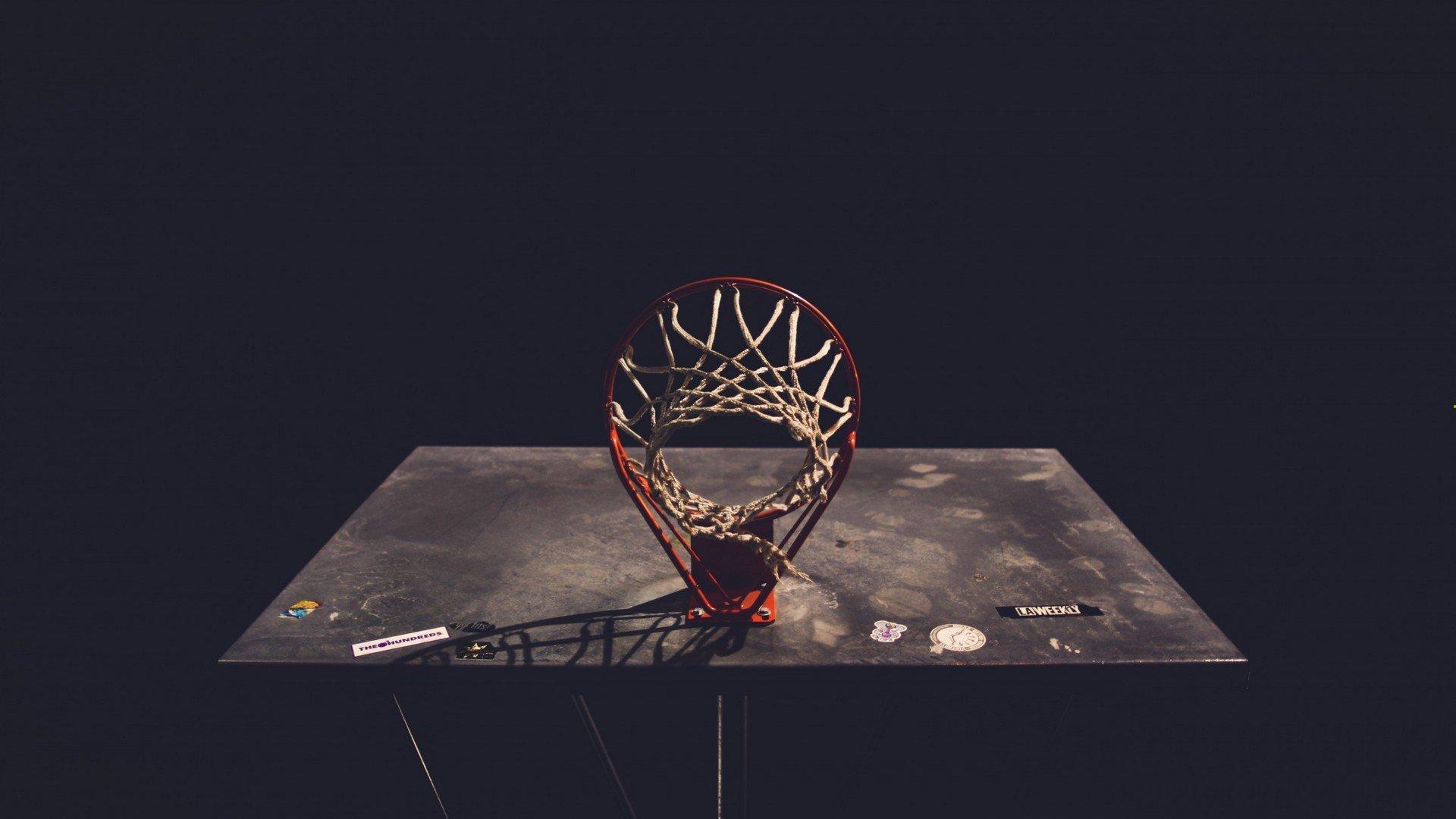 游泳世锦赛惊天一战！天才少女打破尘封十年世界纪录