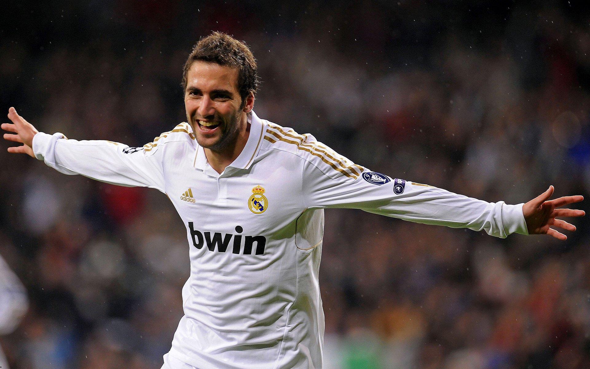 特尔施特根复出在即，冬窗离队传闻引巴萨门将位置震荡