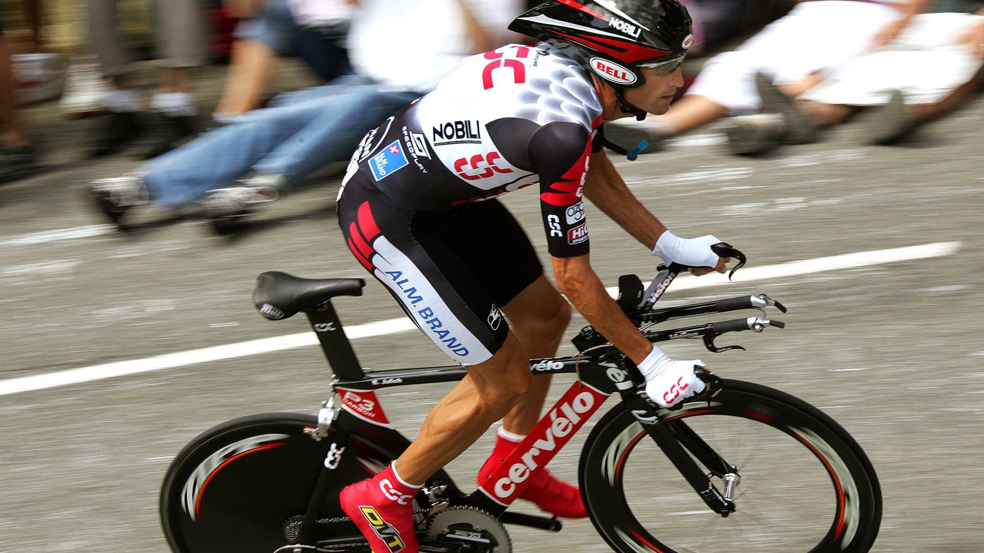 欧冠风云再起，红军红蓝并列赔率榜首，巴黎阿森纳虎视眈眈